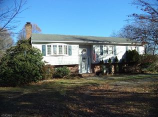 198 Black Brook Rd, Hampton, NJ 08827
