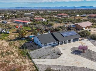 7426 Cedar St, Phelan, CA 92371