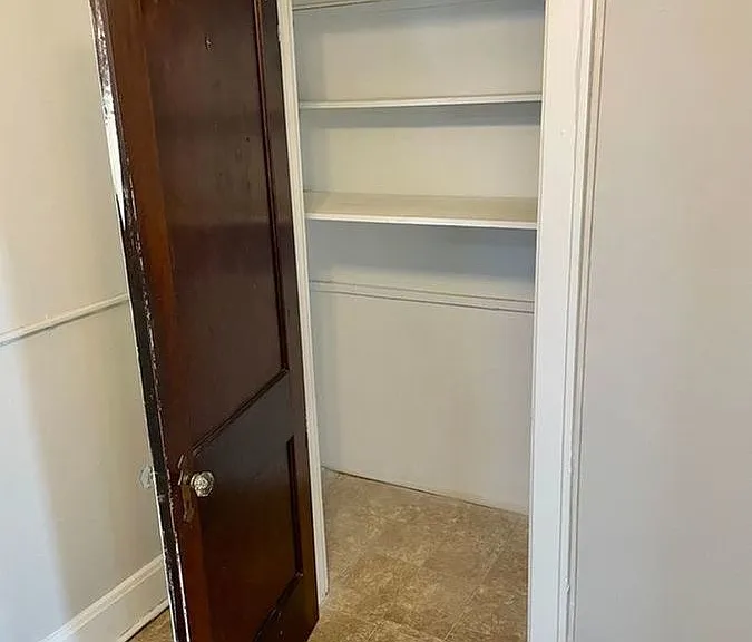 261 Lyndhurst Pl #208 — Photo 7