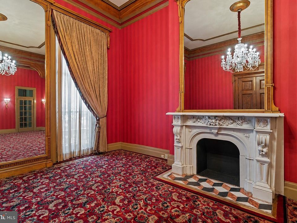 1st image of 1120 Saint Paul St #14