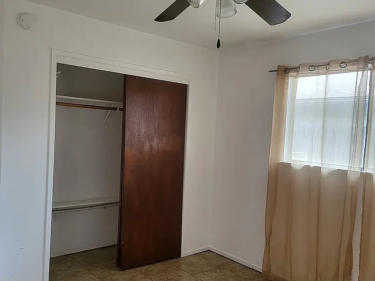 1019 S Demaree St — Photo 51