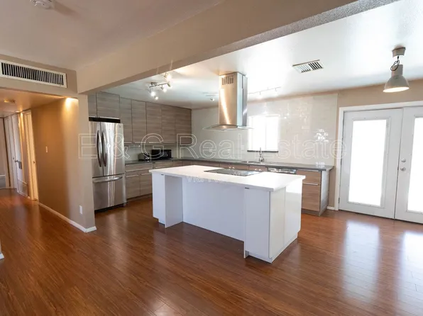 1149 W 10th St, Tempe, AZ 85281