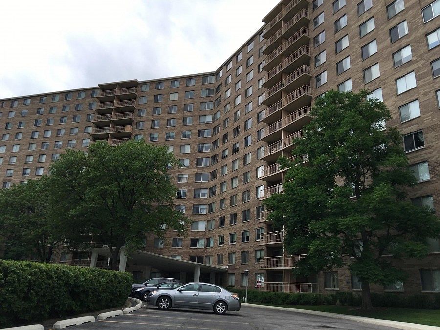 1st image of 7141 N Kedzie Ave APT 505
