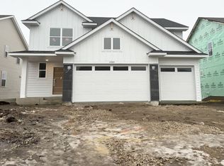 2389 Rock Elm Rd, Shakopee, MN 55379