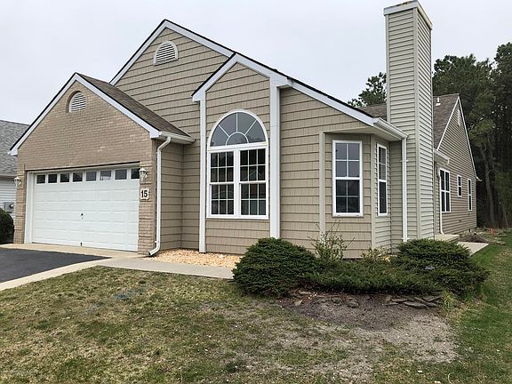2nd image of 15 Weybridge Ct