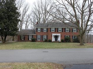 6403 Deep Creek Dr, Prospect, KY 40059