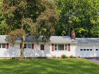 11 Monroe Road, Enfield, CT, 06082