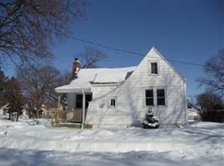 1157 Elm St, Beloit, WI 53511