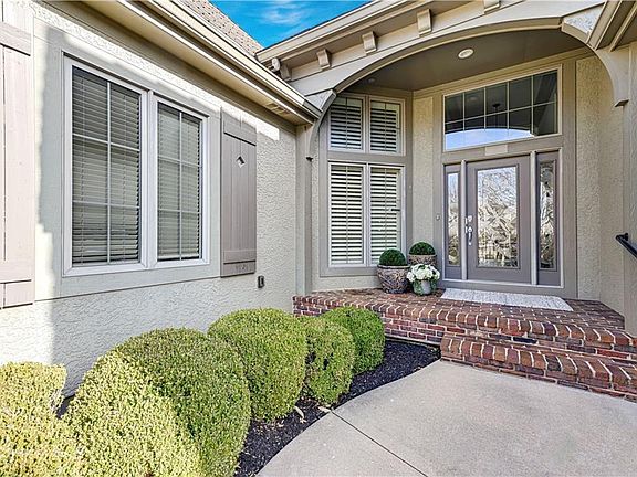 4th image of 14001 Nicklaus Dr