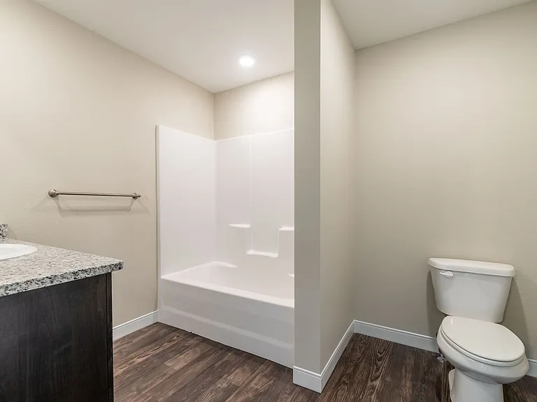 719 S. Main Ave — Photo 15