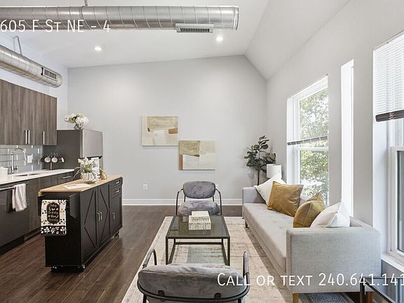 3rd image of 1605 F St NE APT 4