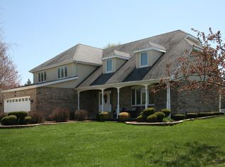 528 Widgeon Ln, Bloomingdale, IL 60108