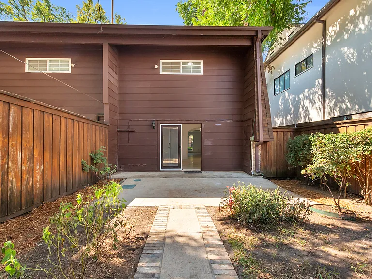 3432 Normandy Ave — Photo 22
