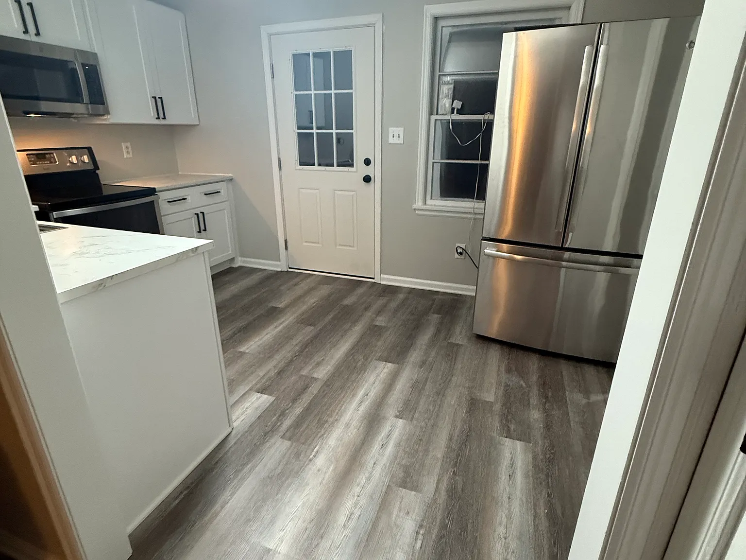 3 bed, 1100 sqft, $1,350 — Photo 3