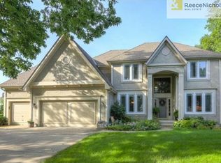 2413 SW Springwater Dr, Lees Summit, MO 64081