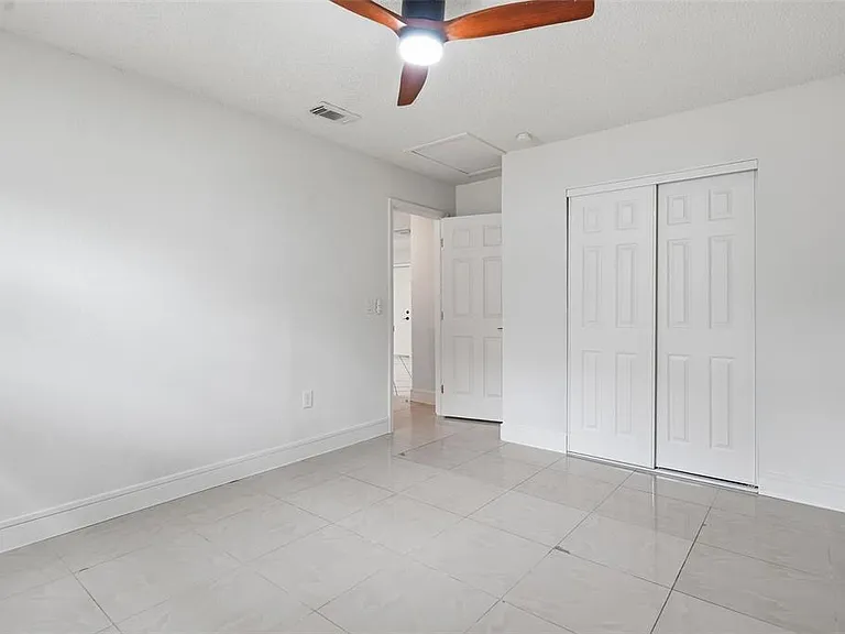 7133 Pinewood Dr — Photo 12