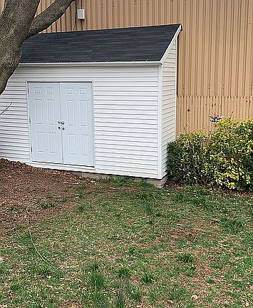 5th image of 314 Revere Ave