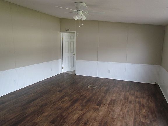 2nd image of 20 River Meadows Ct