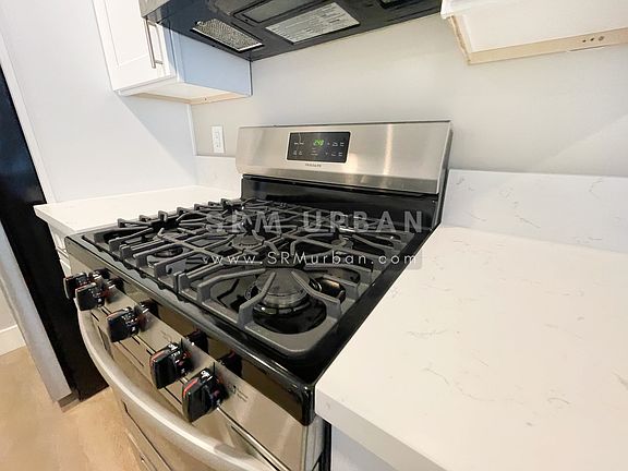 5th image of 4566 36th St APT 22