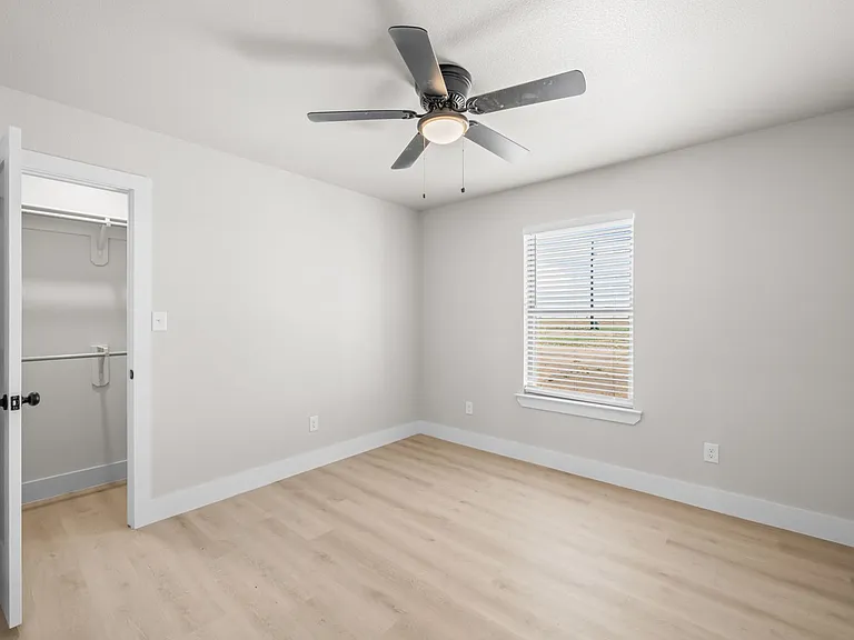 10601 E County Road 7400 — Photo 23