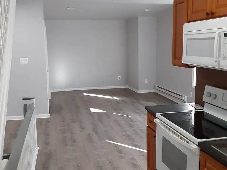 4927 Knox St #2 — Photo 18