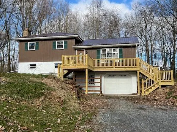 865 Sandbank Rd, Altoona, PA 16601