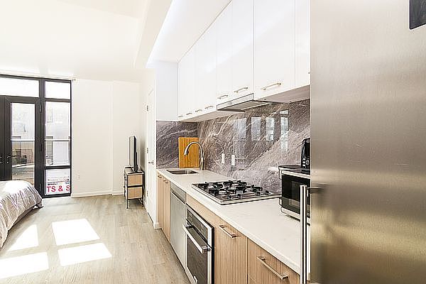 1st image of 111 Mulberry St #2A