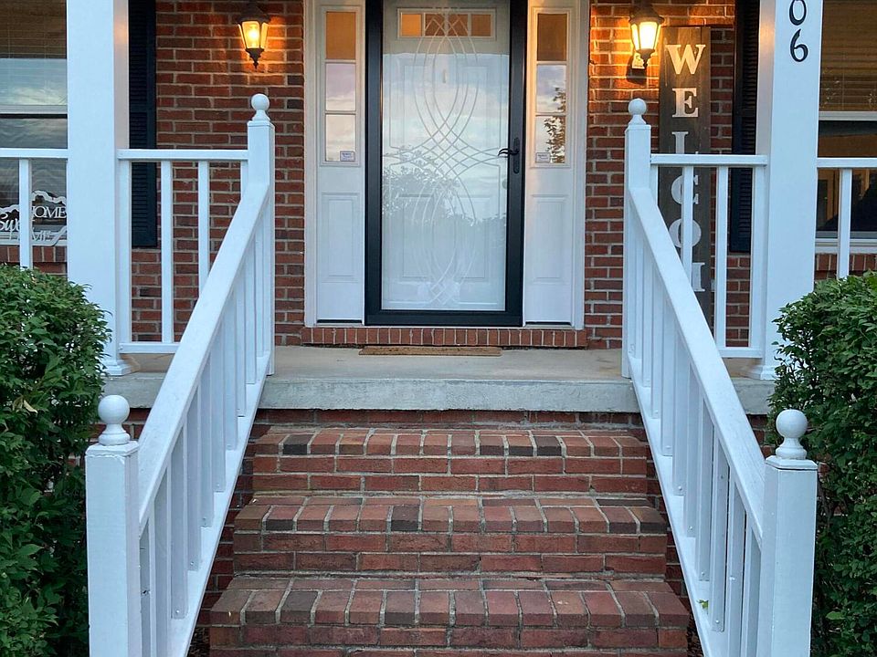 1st image of 1006 Tamworth Ln