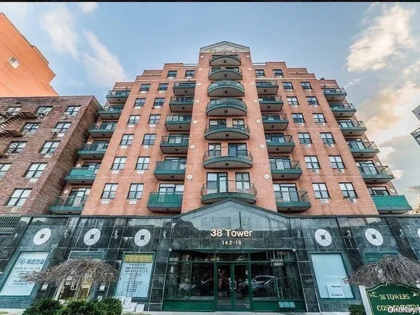 142-18 38 Avenue #3G, Flushing, NY 11354