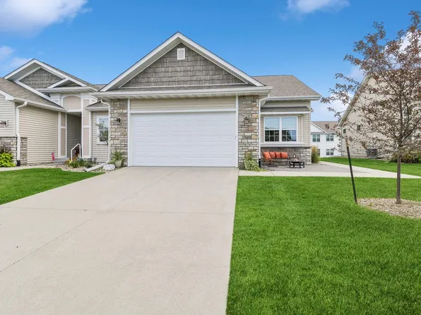 2808 Roxboro Dr, Ames, IA 50010