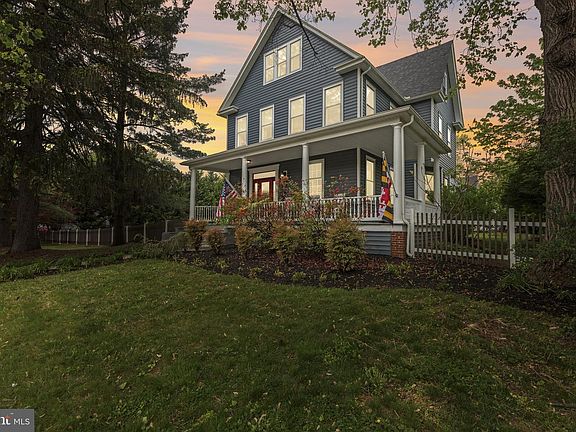 2nd image of 3814 Fleetwood Ave