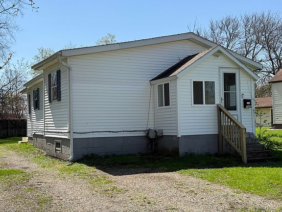 5th image of 720 Ray St