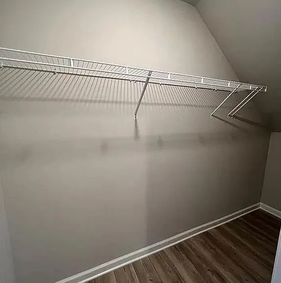 735 Brecklin Ln — Photo 14