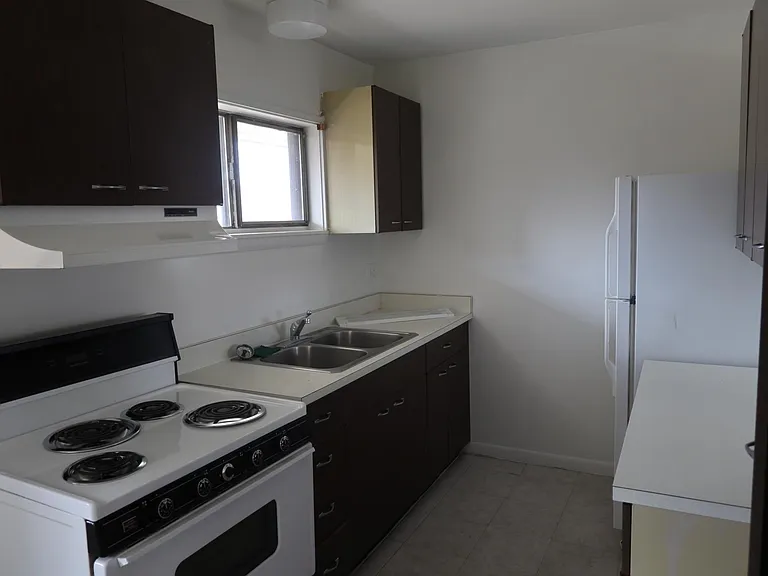 801 Washington St #7 — Photo 1