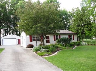 1499 Lincoln Ave, Mineral Ridge, OH 44440