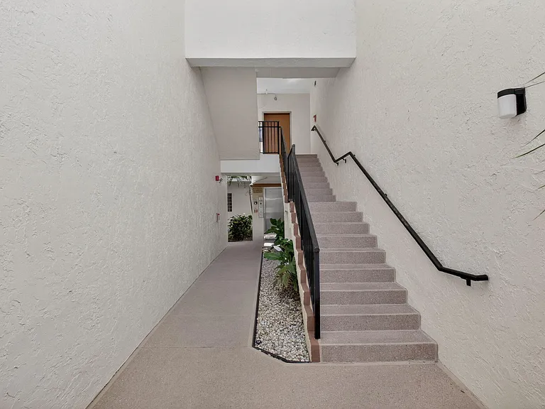 5155 Europa Dr #M — Photo 25