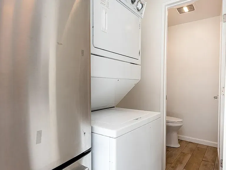 4040 Grand View Blvd #15 — Photo 12