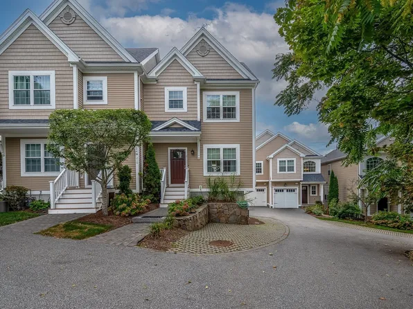 210 S Quinsigamond Ave #2, Shrewsbury, MA 01545