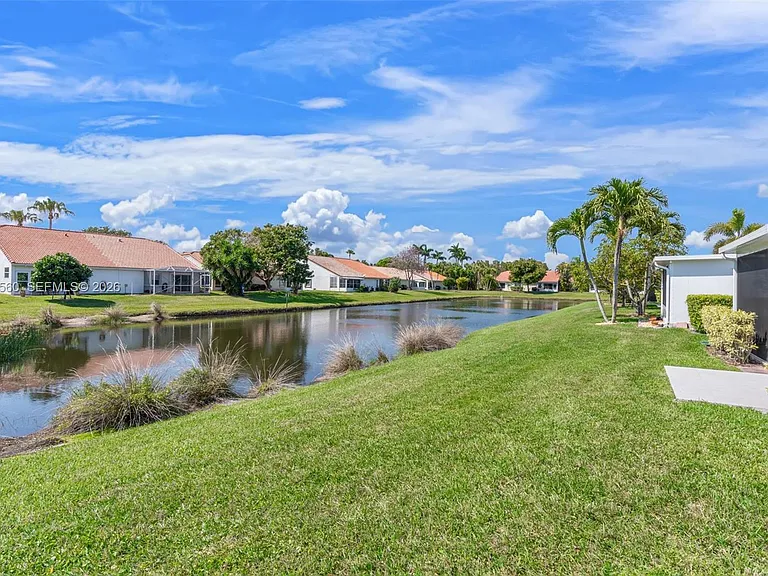 15465 Lake Magnolia Pl — Photo 4