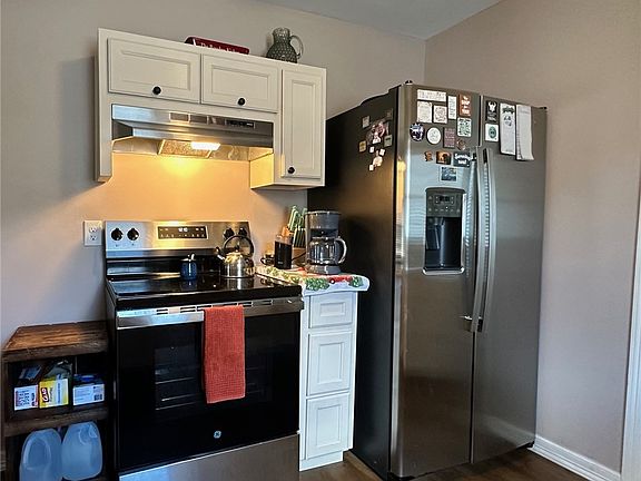 5th image of 1021 E B Ave