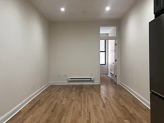 Rented by Urban Real Estate Property Group Inc