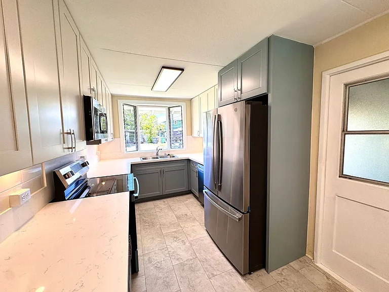 919 Kaipii St — Photo 3