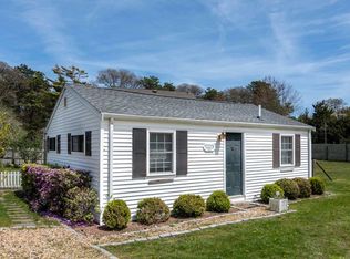 57 Norton Orchard Rd, Edgartown, MA 02539