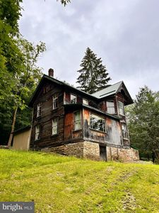 472 Zion Rd, Irvona, PA, 16656