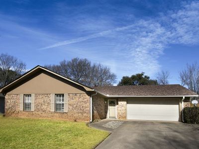 1817 Blueridge Pkwy, Longview, TX, 75605