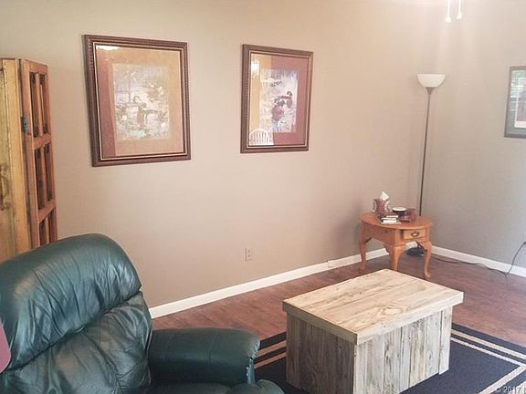 3rd image of 702 N Talihina St
