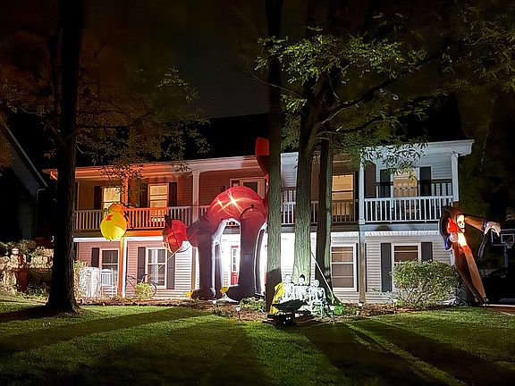 Night pic of front of house