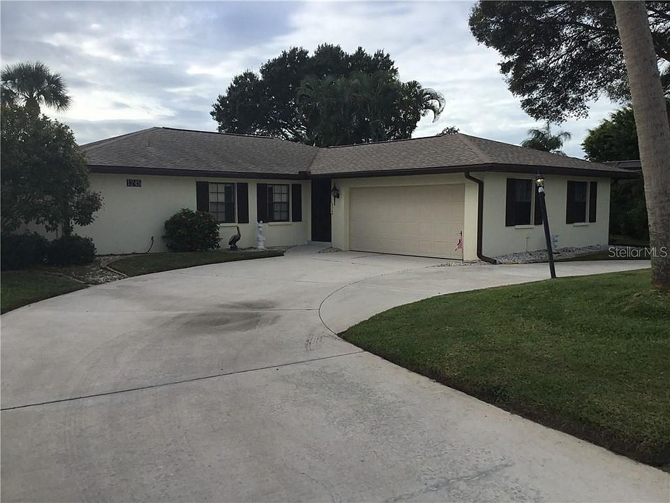 1st image of 1245 Lucaya Ave
