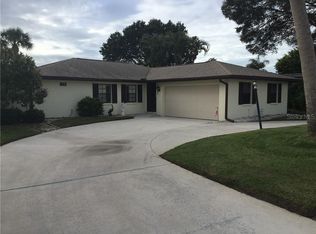 1245 Lucaya Ave, Venice, FL 34285