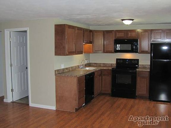 5th image of 34 Parklawn Apartments #L47